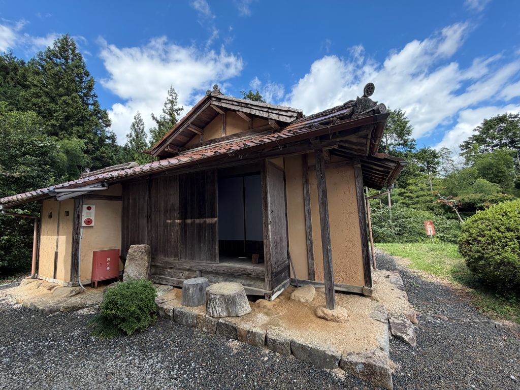 新見市大佐にある山田方谷ゆかりの方谷庵